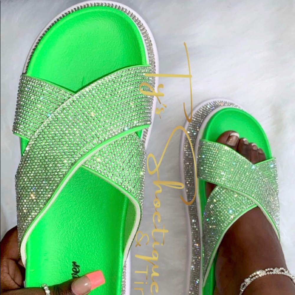 Jennifer platform sandals